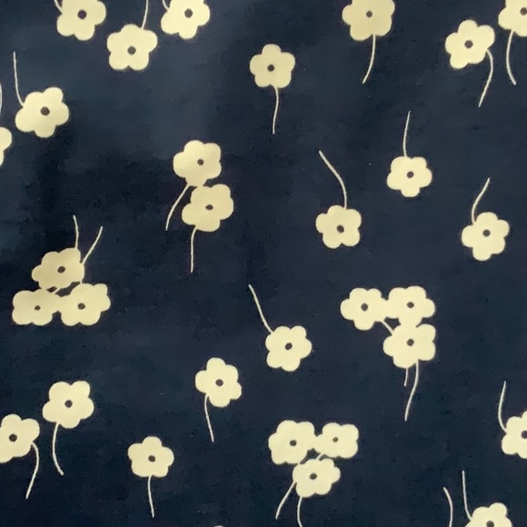 Boden Navy Floral Pencil Skirt 4L - Picture 4 of 8